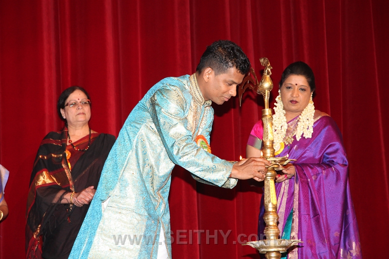 LORDKRISHNA-TORONTO300313SEITHY (16)